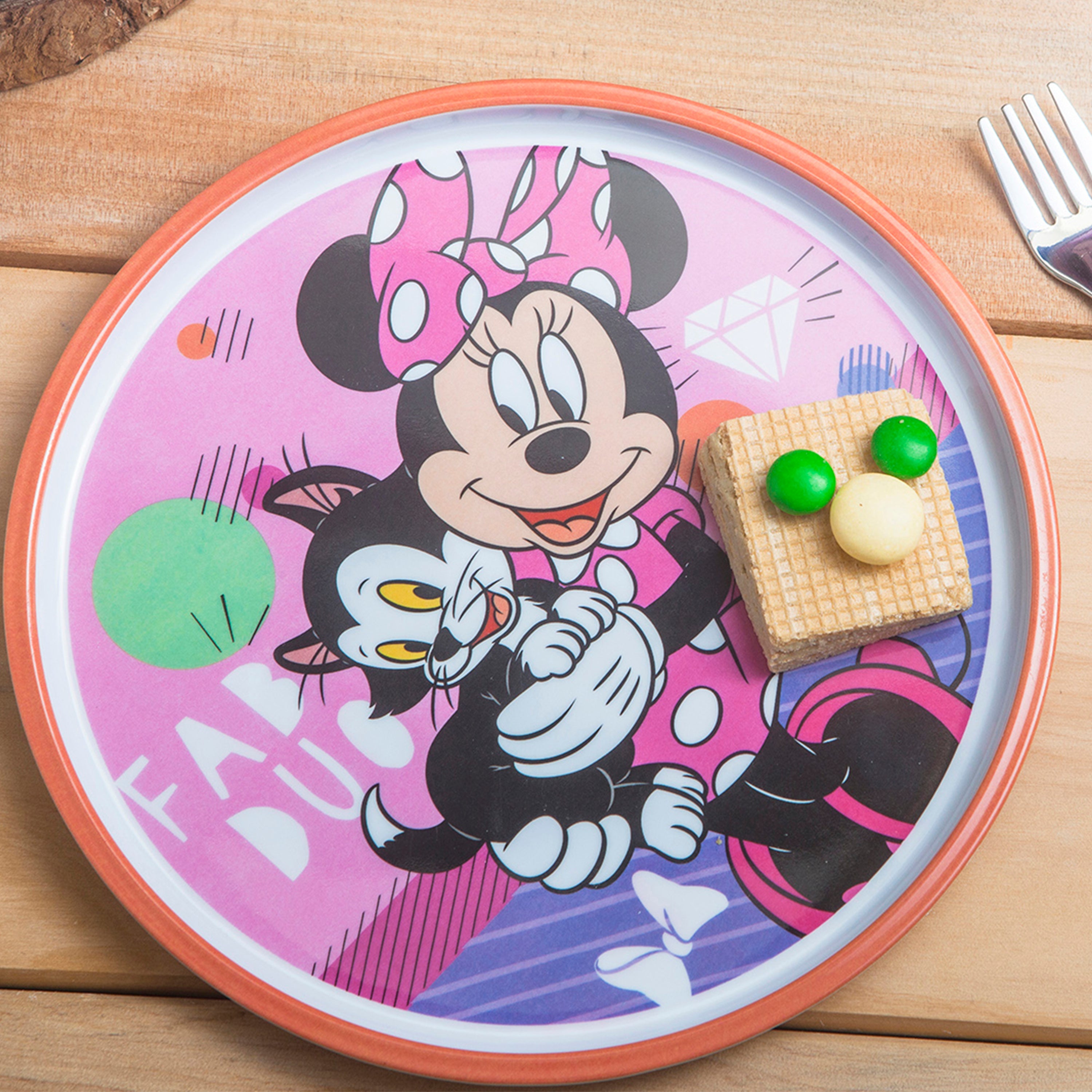 Disney Minnie Mouse Melamine Kids Dinnerware Set with Water Bottle